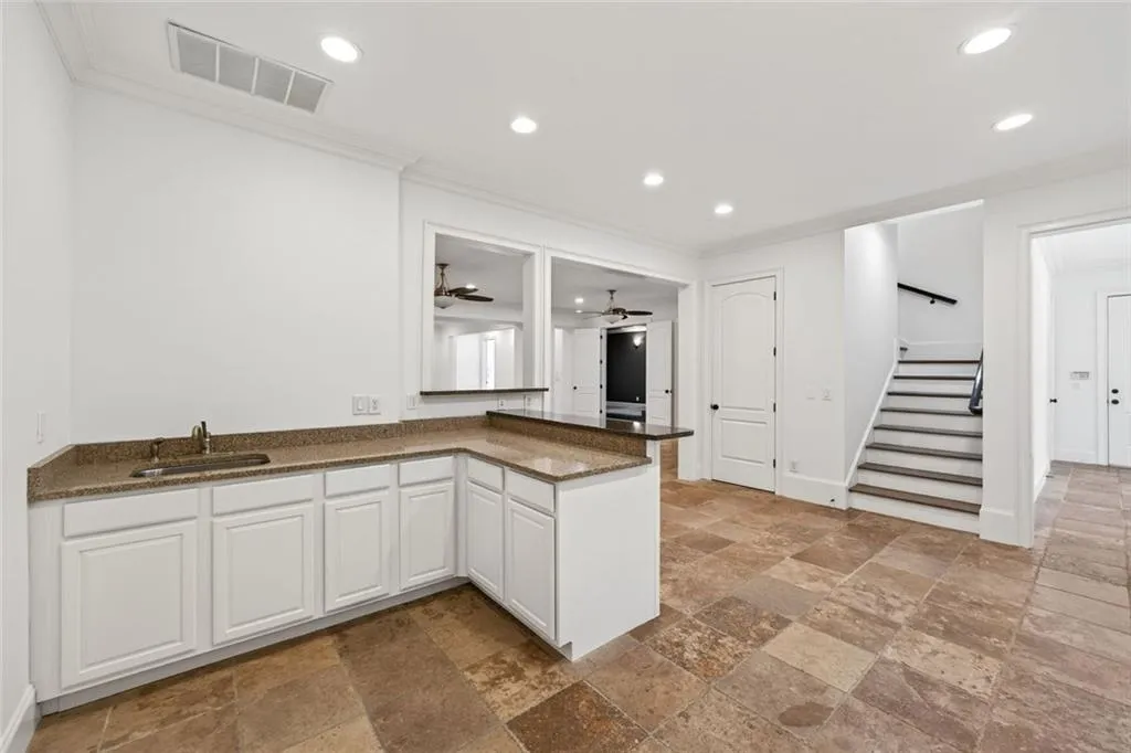 115 Mount Paran Ridge, Atlanta, Georgia 30327, 6 Bedrooms Bedrooms, 0 ,6 BathroomsBathrooms,Residential,For Sale,115 Mount Paran Ridge,7738152