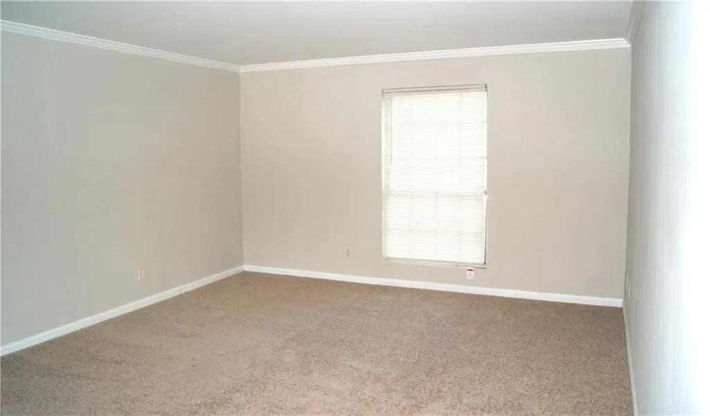 5681 Kingsport Drive Ne, Atlanta, Georgia 30342, 2 Bedrooms Bedrooms, ,1 BathroomBathrooms,Residential,Sold,5681 Kingsport Drive Ne,6546720