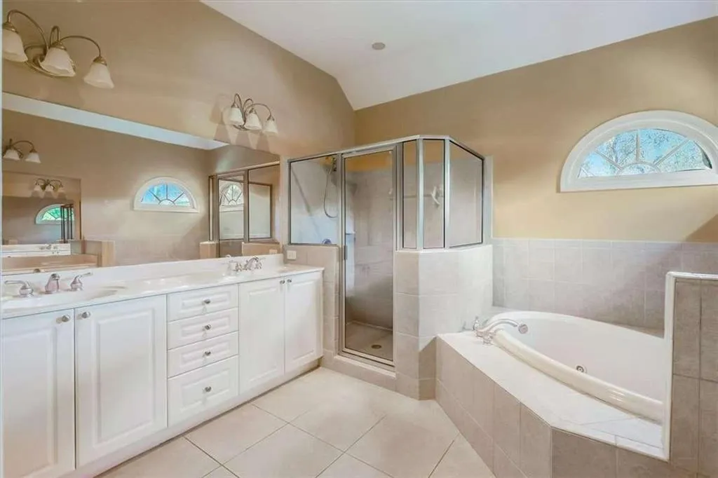 350 Wembley Circle, Atlanta, Georgia 30328, 3 Bedrooms Bedrooms, ,3 BathroomsBathrooms,Residential,Sold,350 Wembley Circle,6967045