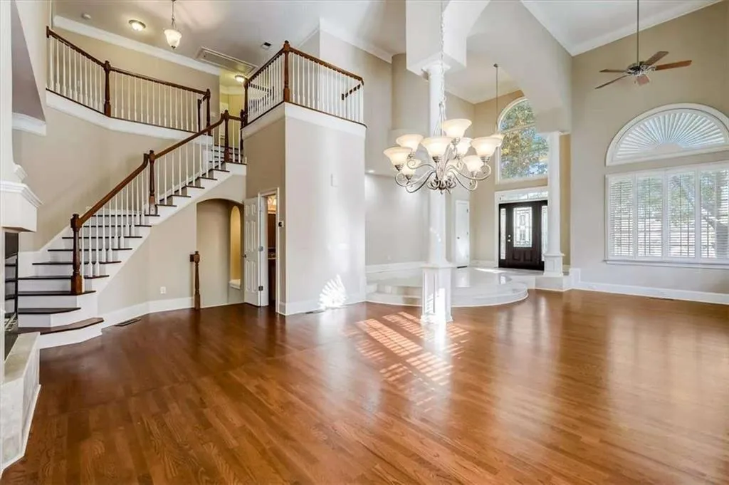 350 Wembley Circle, Atlanta, Georgia 30328, 3 Bedrooms Bedrooms, ,3 BathroomsBathrooms,Residential,Sold,350 Wembley Circle,6967045