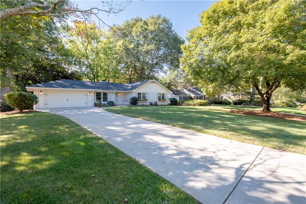 505 Gerry Lane, Sandy Springs, Georgia 30328, 4 Bedrooms Bedrooms, ,3 BathroomsBathrooms,Residential,Sold,505 Gerry Lane,7287350