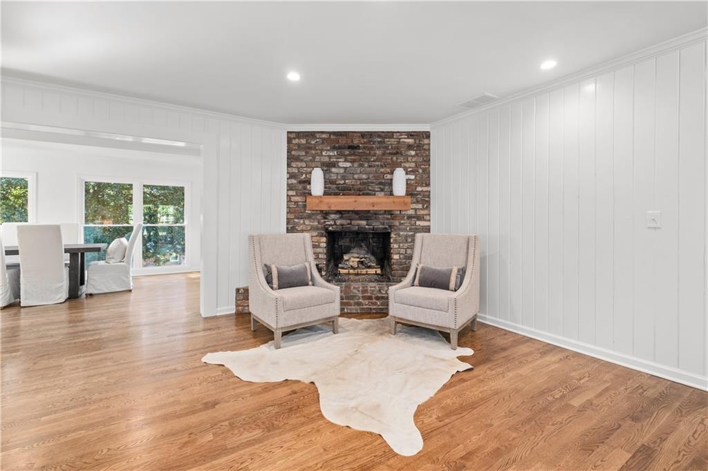 505 Gerry Lane, Sandy Springs, Georgia 30328, 4 Bedrooms Bedrooms, ,3 BathroomsBathrooms,Residential,Sold,505 Gerry Lane,7287350