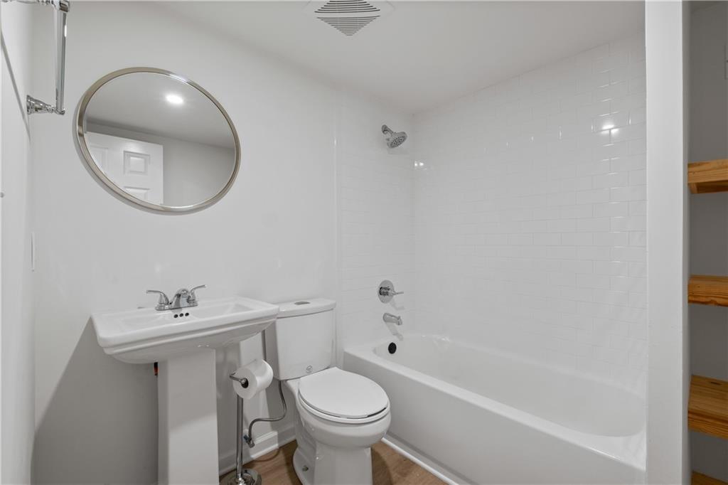 505 Gerry Lane, Sandy Springs, Georgia 30328, 4 Bedrooms Bedrooms, ,3 BathroomsBathrooms,Residential,Sold,505 Gerry Lane,7287350