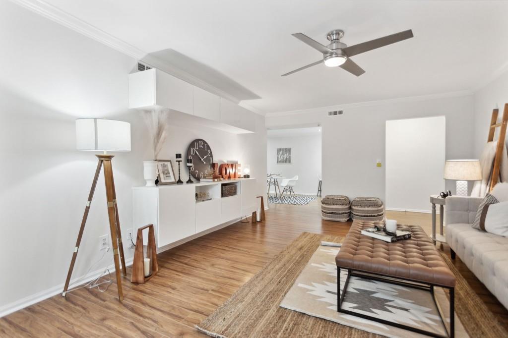 6851 Roswell Road Unit Q-7, Sandy Springs, Georgia 30328, 3 Bedrooms Bedrooms, ,2 BathroomsBathrooms,Residential,Sold,6851 Roswell Road Unit Q-7,7282352