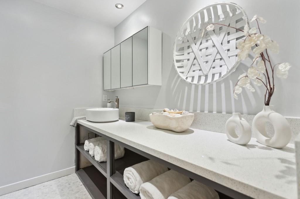 6851 Roswell Road Unit Q-7, Sandy Springs, Georgia 30328, 3 Bedrooms Bedrooms, ,2 BathroomsBathrooms,Residential,Sold,6851 Roswell Road Unit Q-7,7282352