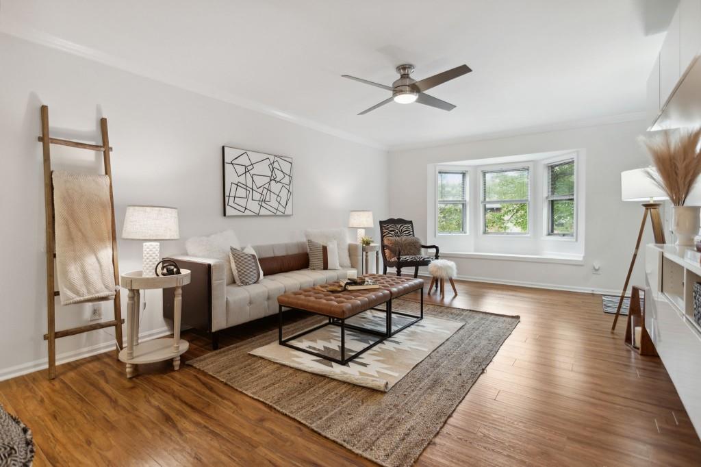 6851 Roswell Road Unit Q-7, Sandy Springs, Georgia 30328, 3 Bedrooms Bedrooms, ,2 BathroomsBathrooms,Residential,Sold,6851 Roswell Road Unit Q-7,7282352