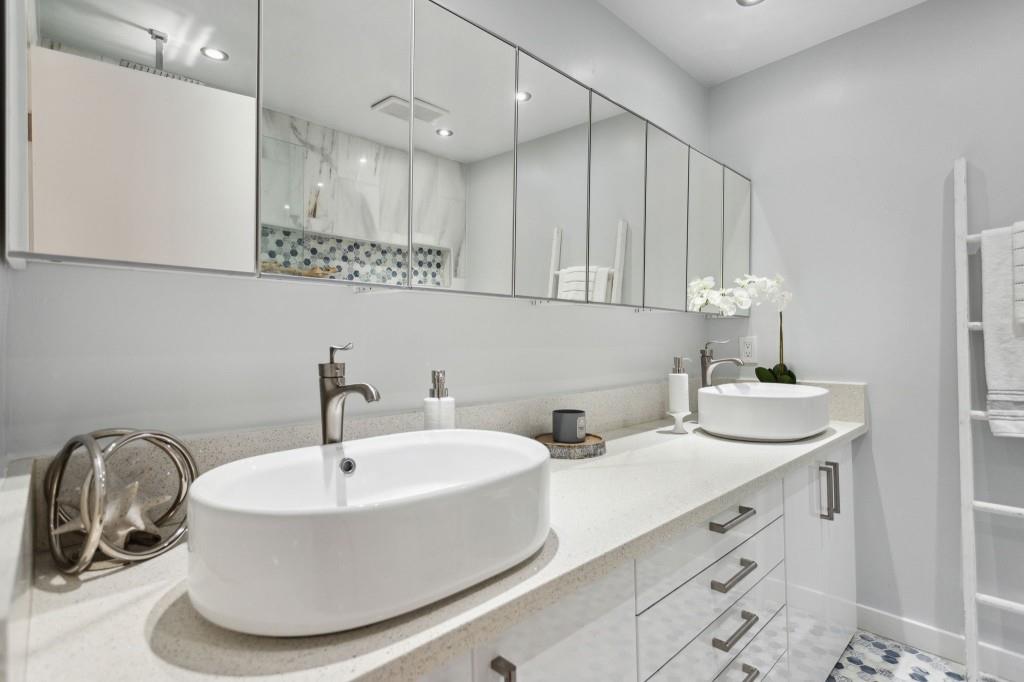 6851 Roswell Road Unit Q-7, Sandy Springs, Georgia 30328, 3 Bedrooms Bedrooms, ,2 BathroomsBathrooms,Residential,Sold,6851 Roswell Road Unit Q-7,7282352