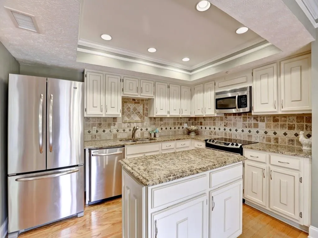 421 The North Chase Ne Unit 421, Sandy Springs, Georgia 30328, 4 Bedrooms Bedrooms, ,3 BathroomsBathrooms,Residential,Sold,421 The North Chase Ne Unit 421,5729659