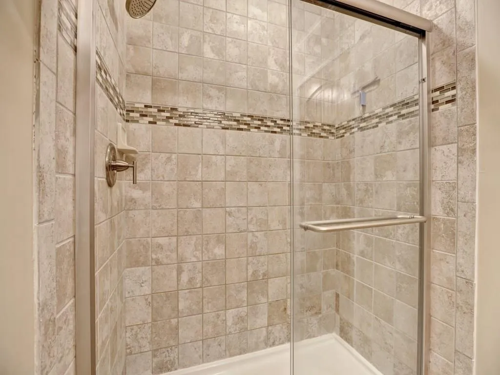 421 The North Chase Ne Unit 421, Sandy Springs, Georgia 30328, 4 Bedrooms Bedrooms, ,3 BathroomsBathrooms,Residential,Sold,421 The North Chase Ne Unit 421,5729659