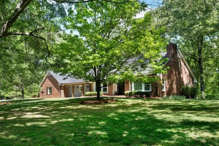 311 Herring Road Ne, Armuchee, Georgia 30105