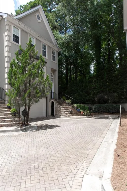 2456 Brookhaven Heights Court Ne Unit 0, Brookhaven, Georgia 30319, 4 Bedrooms Bedrooms, ,3 BathroomsBathrooms,Residential,Sold,2456 Brookhaven Heights Court Ne Unit 0,5718219