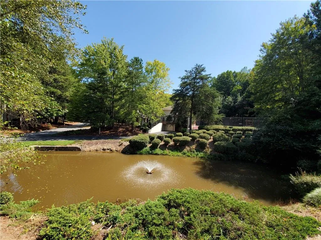 1407 Huntingdon Chase, Sandy Springs, Georgia 30350, 1 Bedroom Bedrooms, ,1 BathroomBathrooms,Residential,Sold,1407 Huntingdon Chase,6611373