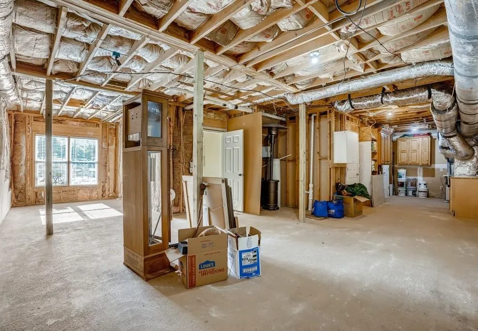 290 Halah Circle, Sandy Springs, Georgia 30328, 3 Bedrooms Bedrooms, ,2 BathroomsBathrooms,Residential,Sold,290 Halah Circle,6899848