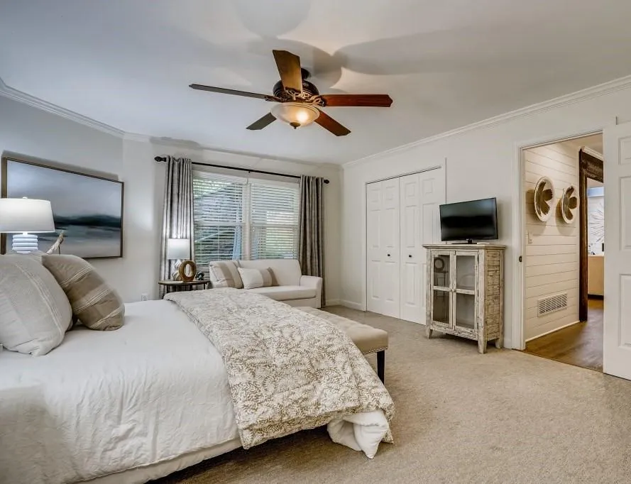 290 Halah Circle, Sandy Springs, Georgia 30328, 3 Bedrooms Bedrooms, ,2 BathroomsBathrooms,Residential,Sold,290 Halah Circle,6899848