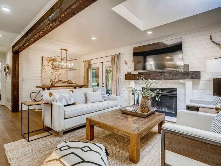 290 Halah Circle, Sandy Springs, Georgia 30328, 3 Bedrooms Bedrooms, ,2 BathroomsBathrooms,Residential,Sold,290 Halah Circle,6899848