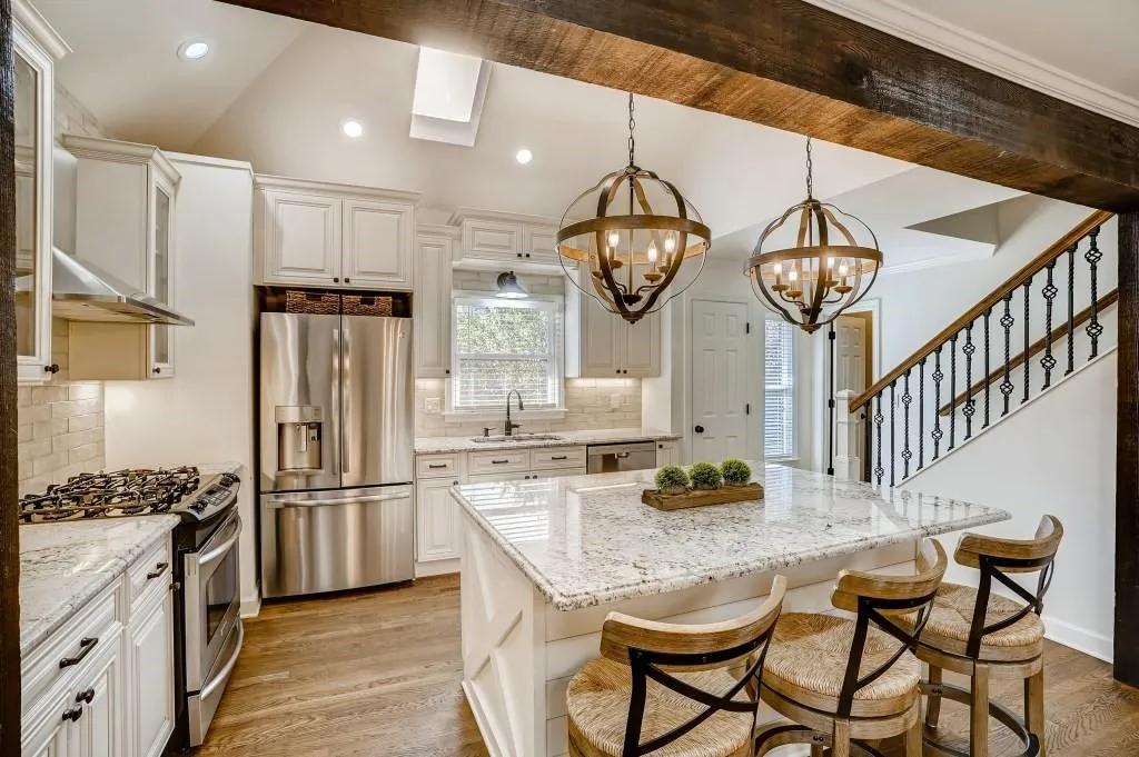 290 Halah Circle, Sandy Springs, Georgia 30328, 3 Bedrooms Bedrooms, ,2 BathroomsBathrooms,Residential,Sold,290 Halah Circle,6899848