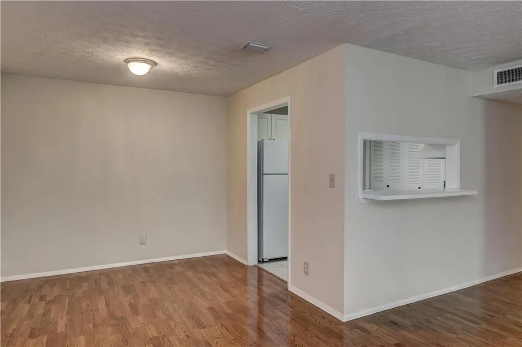 1117 Summit North Drive Ne Unit 1117, Atlanta, Georgia 30324, 1 Bedroom Bedrooms, ,1 BathroomBathrooms,Residential,Sold,1117 Summit North Drive Ne Unit 1117,5835774