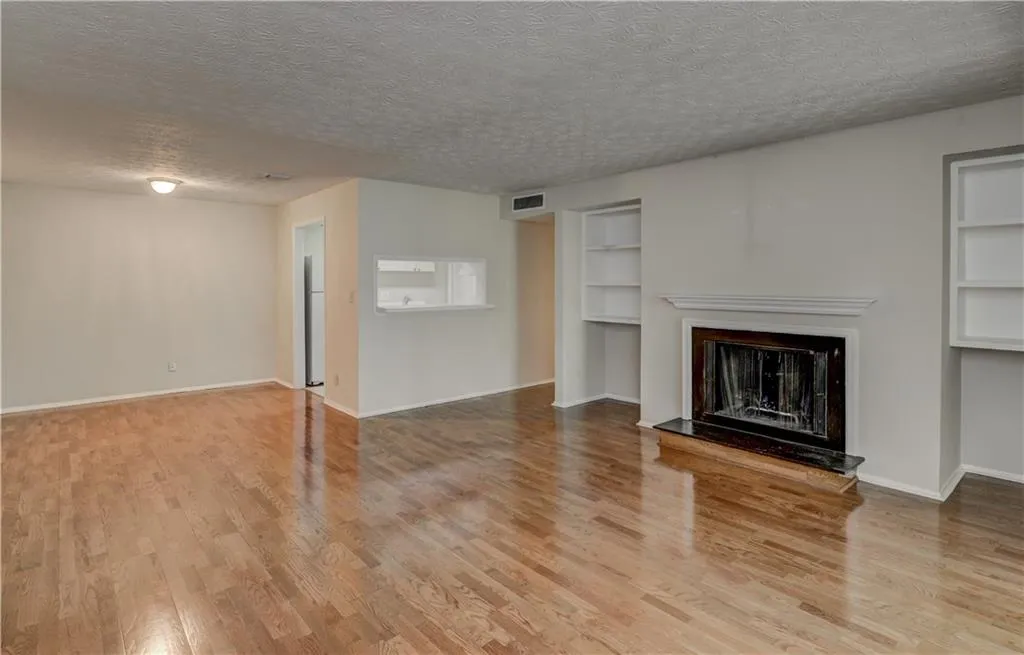1117 Summit North Drive Ne Unit 1117, Atlanta, Georgia 30324, 1 Bedroom Bedrooms, ,1 BathroomBathrooms,Residential,Sold,1117 Summit North Drive Ne Unit 1117,5835774