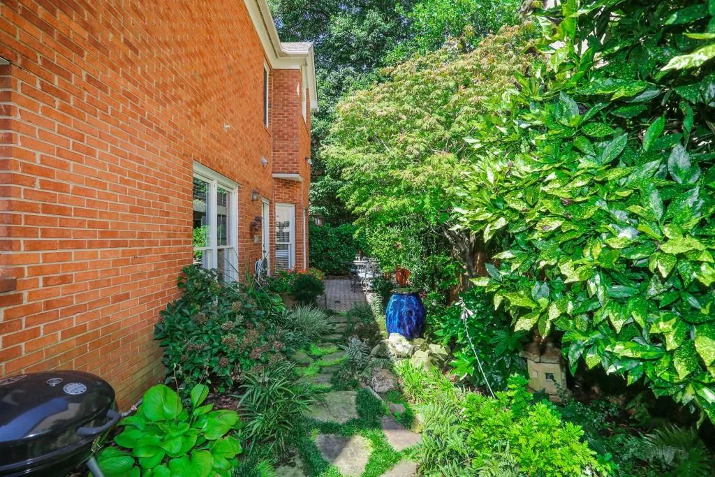 205 Embassy Court, Atlanta, Georgia 30328, 3 Bedrooms Bedrooms, ,2 BathroomsBathrooms,Residential,Sold,205 Embassy Court,6604488 205 Embassy Court, Atlanta, Georgia 30328, 3 Bedrooms Bedrooms, ,2 BathroomsBathrooms,Residential,Sold,205 Embassy Court,6604488