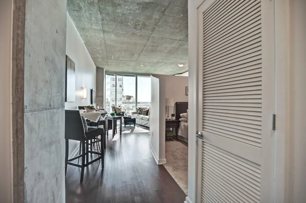 3324 Peachtree Road Ne Unit 1315, Atlanta, Georgia 30326, 1 Bedroom Bedrooms, ,1 BathroomBathrooms,Residential,For Sale,3324 Peachtree Road Ne Unit 1315,7640068