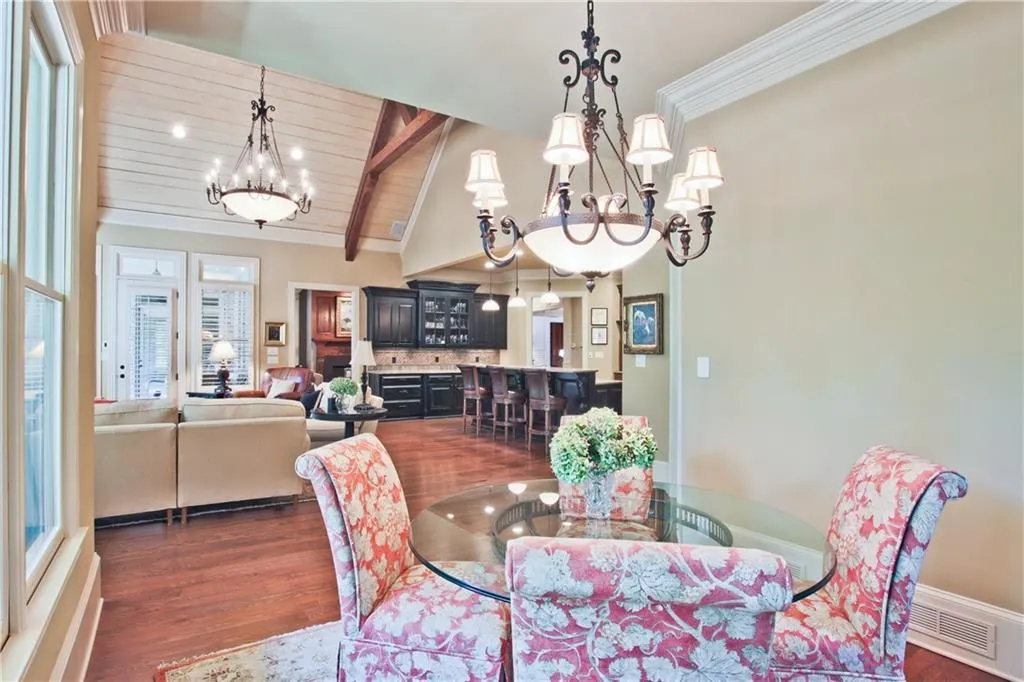 235 Rivermere Way, Sandy Springs, Georgia 30350, 4 Bedrooms Bedrooms, ,4 BathroomsBathrooms,Residential,Sold,235 Rivermere Way,6913858