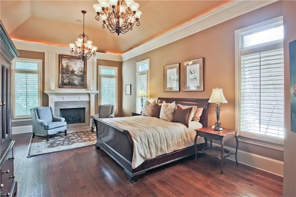 235 Rivermere Way, Sandy Springs, Georgia 30350, 4 Bedrooms Bedrooms, ,4 BathroomsBathrooms,Residential,Sold,235 Rivermere Way,6913858