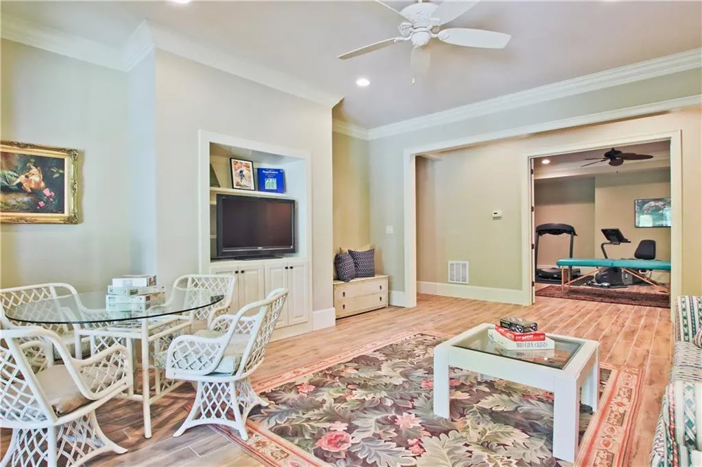 235 Rivermere Way, Sandy Springs, Georgia 30350, 4 Bedrooms Bedrooms, ,4 BathroomsBathrooms,Residential,Sold,235 Rivermere Way,6913858
