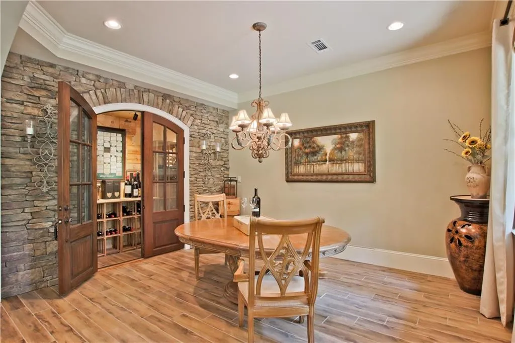 235 Rivermere Way, Sandy Springs, Georgia 30350, 4 Bedrooms Bedrooms, ,4 BathroomsBathrooms,Residential,Sold,235 Rivermere Way,6913858