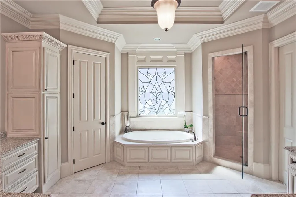 235 Rivermere Way, Sandy Springs, Georgia 30350, 4 Bedrooms Bedrooms, ,4 BathroomsBathrooms,Residential,Sold,235 Rivermere Way,6913858
