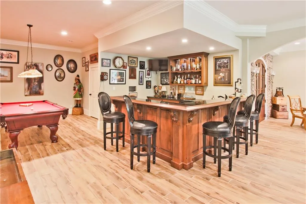 235 Rivermere Way, Sandy Springs, Georgia 30350, 4 Bedrooms Bedrooms, ,4 BathroomsBathrooms,Residential,Sold,235 Rivermere Way,6913858