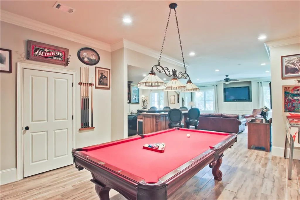 235 Rivermere Way, Sandy Springs, Georgia 30350, 4 Bedrooms Bedrooms, ,4 BathroomsBathrooms,Residential,Sold,235 Rivermere Way,6913858