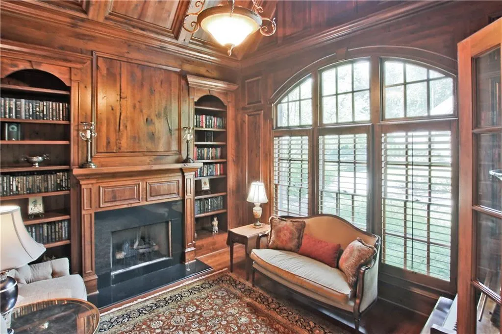 235 Rivermere Way, Sandy Springs, Georgia 30350, 4 Bedrooms Bedrooms, ,4 BathroomsBathrooms,Residential,Sold,235 Rivermere Way,6913858