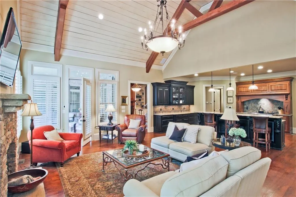 235 Rivermere Way, Sandy Springs, Georgia 30350, 4 Bedrooms Bedrooms, ,4 BathroomsBathrooms,Residential,Sold,235 Rivermere Way,6913858