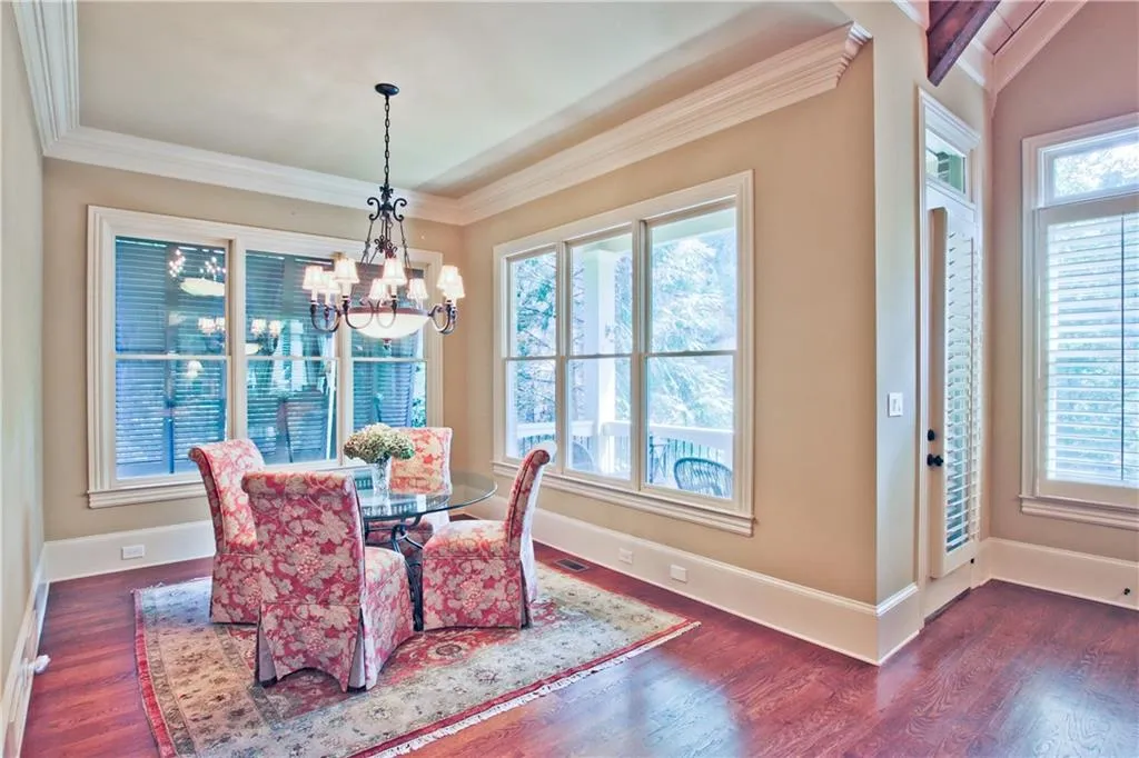 235 Rivermere Way, Sandy Springs, Georgia 30350, 4 Bedrooms Bedrooms, ,4 BathroomsBathrooms,Residential,Sold,235 Rivermere Way,6913858