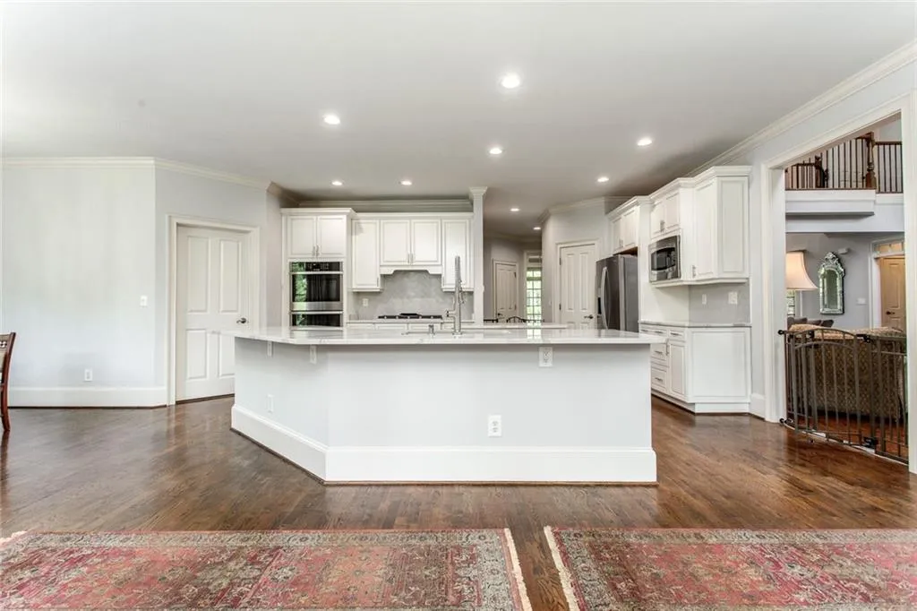 610 Regency Forest Court, Atlanta, Georgia 30342, 6 Bedrooms Bedrooms, ,6 BathroomsBathrooms,Residential,Sold,610 Regency Forest Court,6872137