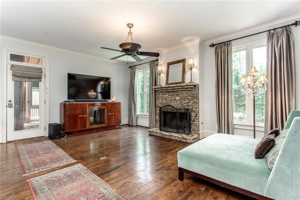 610 Regency Forest Court, Atlanta, Georgia 30342, 6 Bedrooms Bedrooms, ,6 BathroomsBathrooms,Residential,Sold,610 Regency Forest Court,6872137