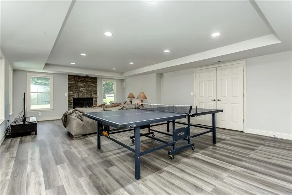 610 Regency Forest Court, Atlanta, Georgia 30342, 6 Bedrooms Bedrooms, ,6 BathroomsBathrooms,Residential,Sold,610 Regency Forest Court,6872137