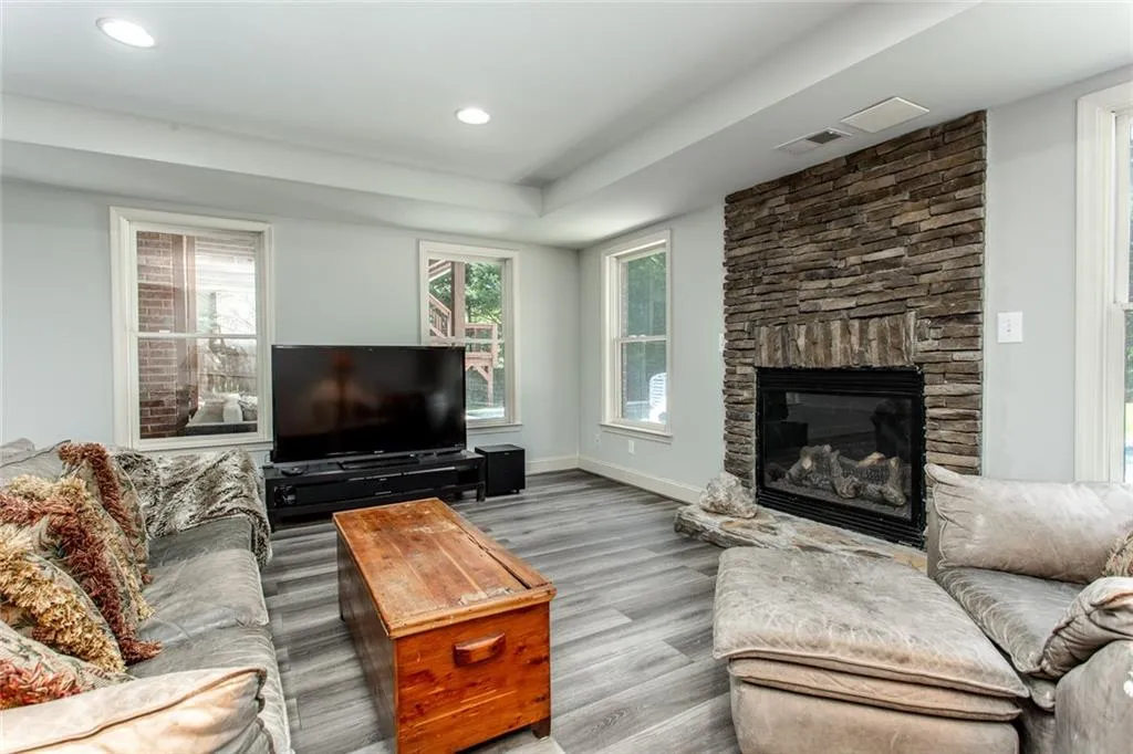 610 Regency Forest Court, Atlanta, Georgia 30342, 6 Bedrooms Bedrooms, ,6 BathroomsBathrooms,Residential,Sold,610 Regency Forest Court,6872137