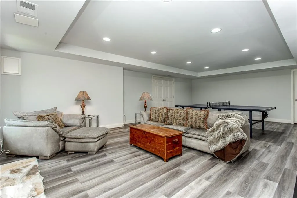 610 Regency Forest Court, Atlanta, Georgia 30342, 6 Bedrooms Bedrooms, ,6 BathroomsBathrooms,Residential,Sold,610 Regency Forest Court,6872137