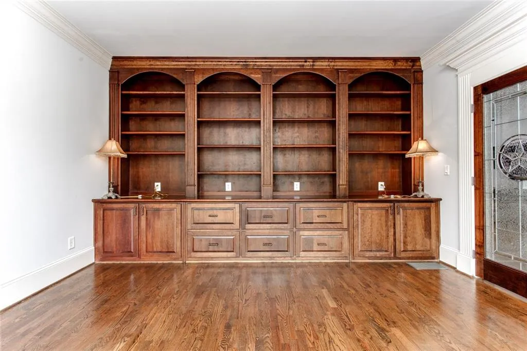 610 Regency Forest Court, Atlanta, Georgia 30342, 6 Bedrooms Bedrooms, ,6 BathroomsBathrooms,Residential,Sold,610 Regency Forest Court,6872137