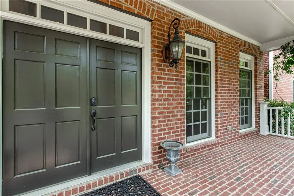 610 Regency Forest Court, Atlanta, Georgia 30342, 6 Bedrooms Bedrooms, ,6 BathroomsBathrooms,Residential,Sold,610 Regency Forest Court,6872137