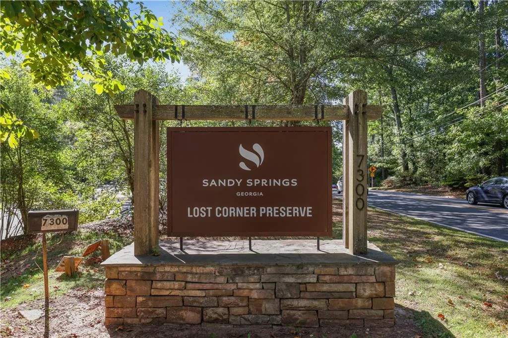 455 Grenock Circle, Atlanta, Georgia 30328, 3 Bedrooms Bedrooms, ,2 BathroomsBathrooms,Residential,Sold,455 Grenock Circle,7560134