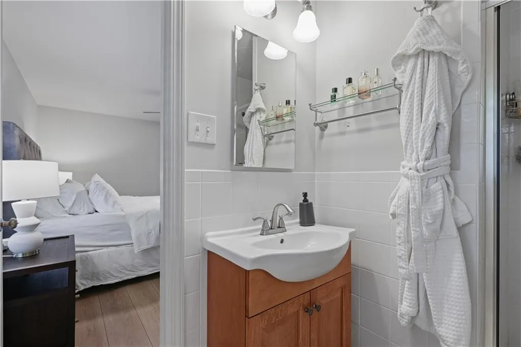 455 Grenock Circle, Atlanta, Georgia 30328, 3 Bedrooms Bedrooms, ,2 BathroomsBathrooms,Residential,Sold,455 Grenock Circle,7560134