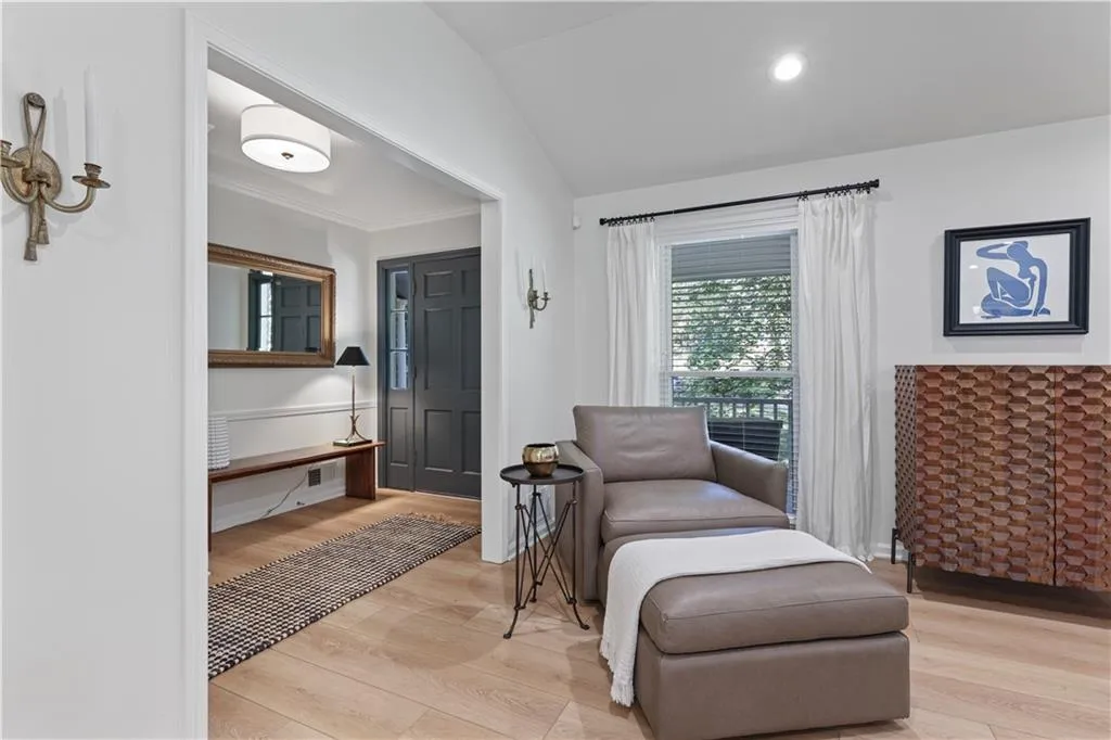 455 Grenock Circle, Atlanta, Georgia 30328, 3 Bedrooms Bedrooms, ,2 BathroomsBathrooms,Residential,Sold,455 Grenock Circle,7560134