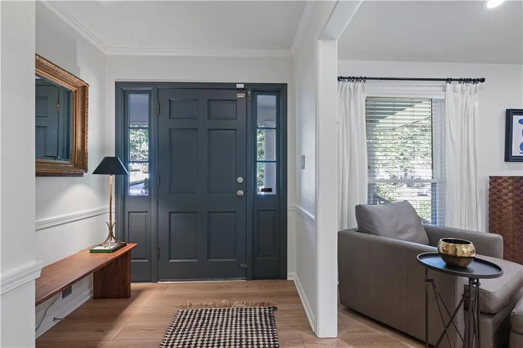 455 Grenock Circle, Atlanta, Georgia 30328, 3 Bedrooms Bedrooms, ,2 BathroomsBathrooms,Residential,Sold,455 Grenock Circle,7560134