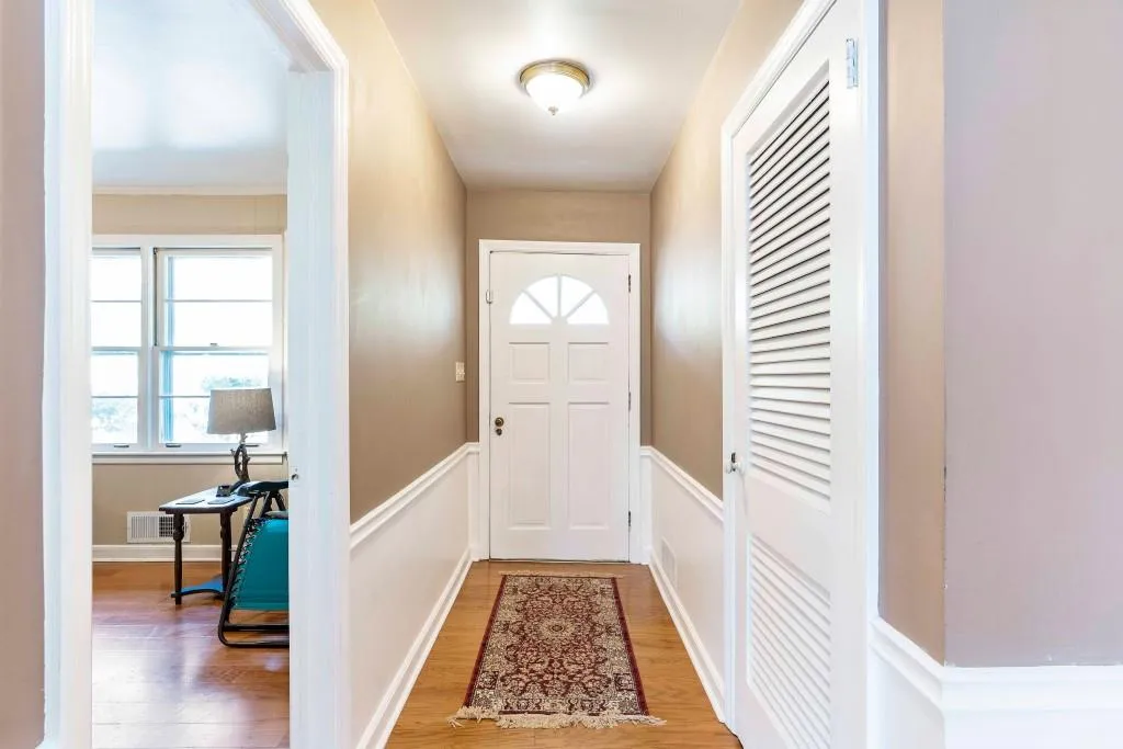 120 Finchley Court, Sandy Springs, Georgia 30328, 3 Bedrooms Bedrooms, ,2 BathroomsBathrooms,Residential,Sold,120 Finchley Court,6839935