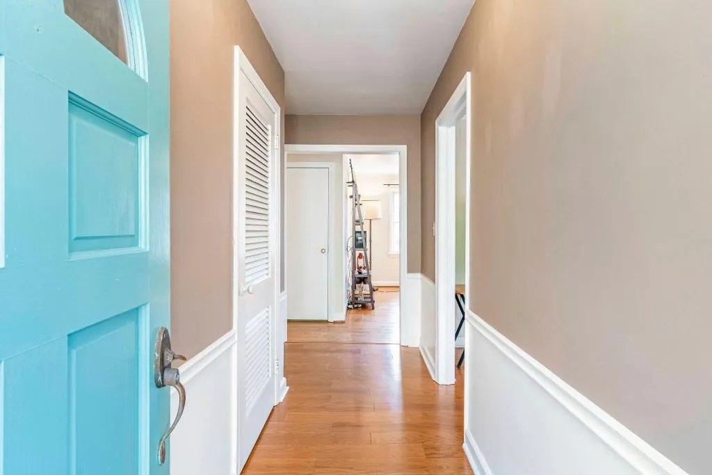 120 Finchley Court, Sandy Springs, Georgia 30328, 3 Bedrooms Bedrooms, ,2 BathroomsBathrooms,Residential,Sold,120 Finchley Court,6839935