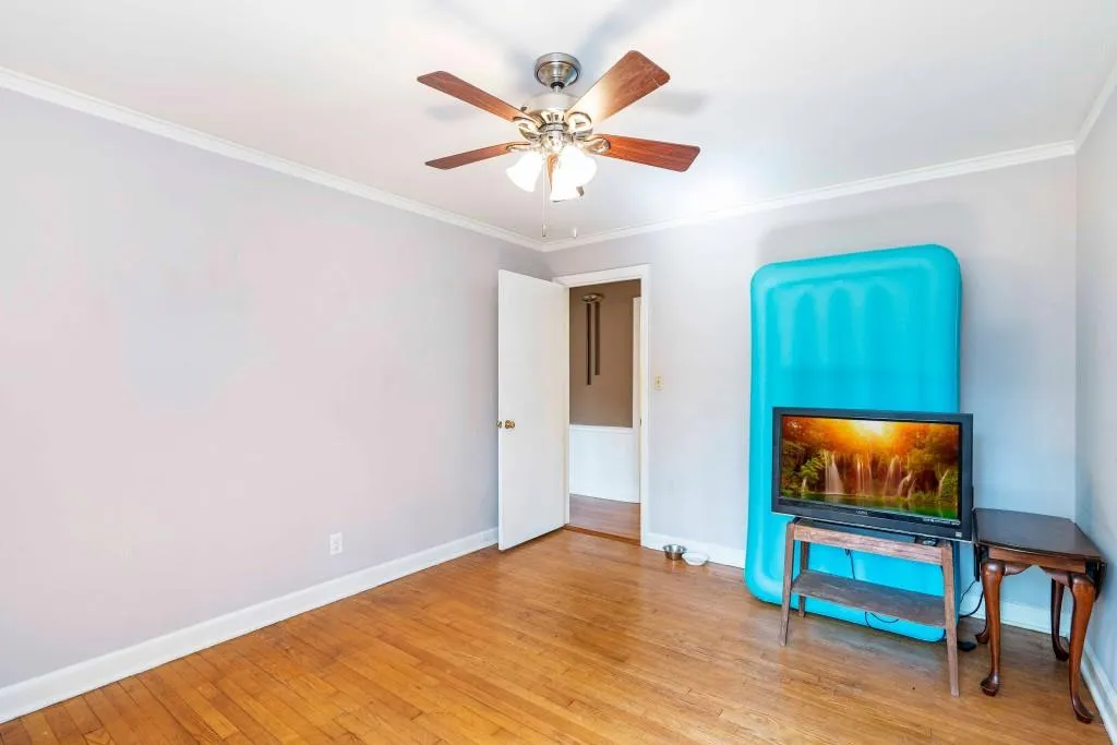 120 Finchley Court, Sandy Springs, Georgia 30328, 3 Bedrooms Bedrooms, ,2 BathroomsBathrooms,Residential,Sold,120 Finchley Court,6839935