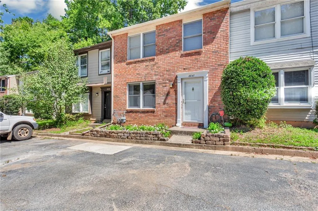 8847 Long Beach Circle, Sandy Springs, Georgia 30350, 2 Bedrooms Bedrooms, ,2 BathroomsBathrooms,Residential,Sold,8847 Long Beach Circle,7107680