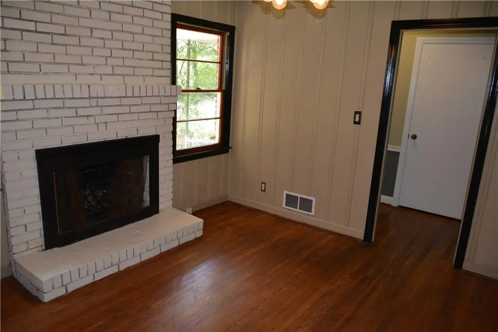 5755 Mountain Creek Road, Sandy Springs, Georgia 30328, 3 Bedrooms Bedrooms, ,2 BathroomsBathrooms,Residential,Sold,5755 Mountain Creek Road,5748146